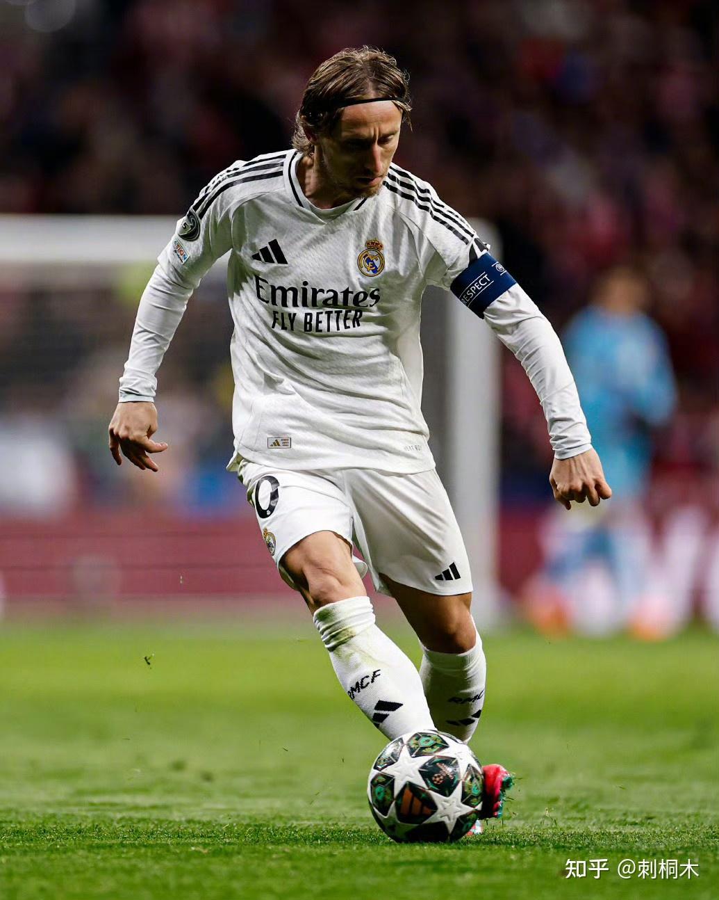 斯诺克英锦赛：丁俊晖6-5淘汰唐纳森；赵心童2-6张安达