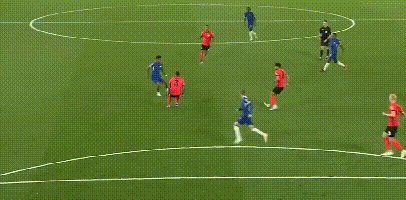 意甲：米兰2-1战胜罗马