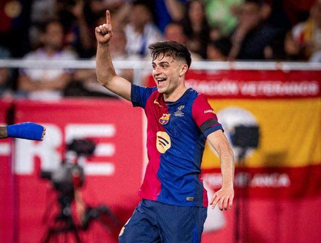 中场多次制造威胁，表现亮点突出