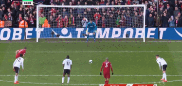 英媒：拜仁有意在一月永久签下梅努，已和他的经纪人直接会谈