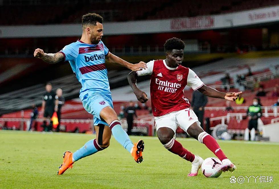 约基奇：右臂肱二头肌上的抓伤是对阵步行者时留下的