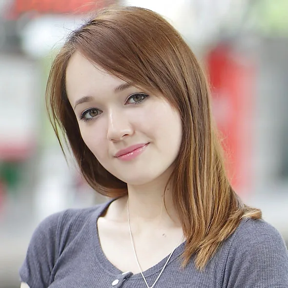 Jahnvi Singh
                                    Web Develop - 爱游戏4